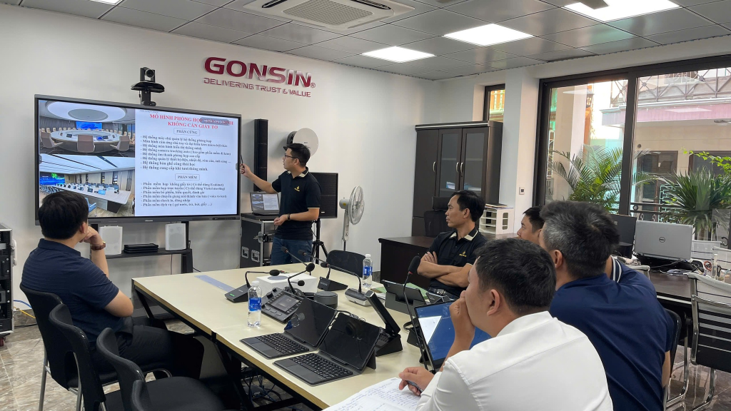 Showroom BTN Group Hà Nội – Trải nghiệm công nghệ giáo dục & hội nghị hiện đại 3 Giải pháp phòng họp thông minh - hệ thống phòng họp không giấy tại showroom BTN Group