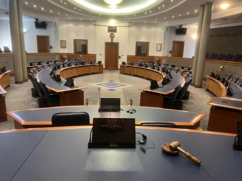 Ứng dụng màn hình đại biểu tương tác GONSIN trong phòng họp không giấy của UBND tỉnh