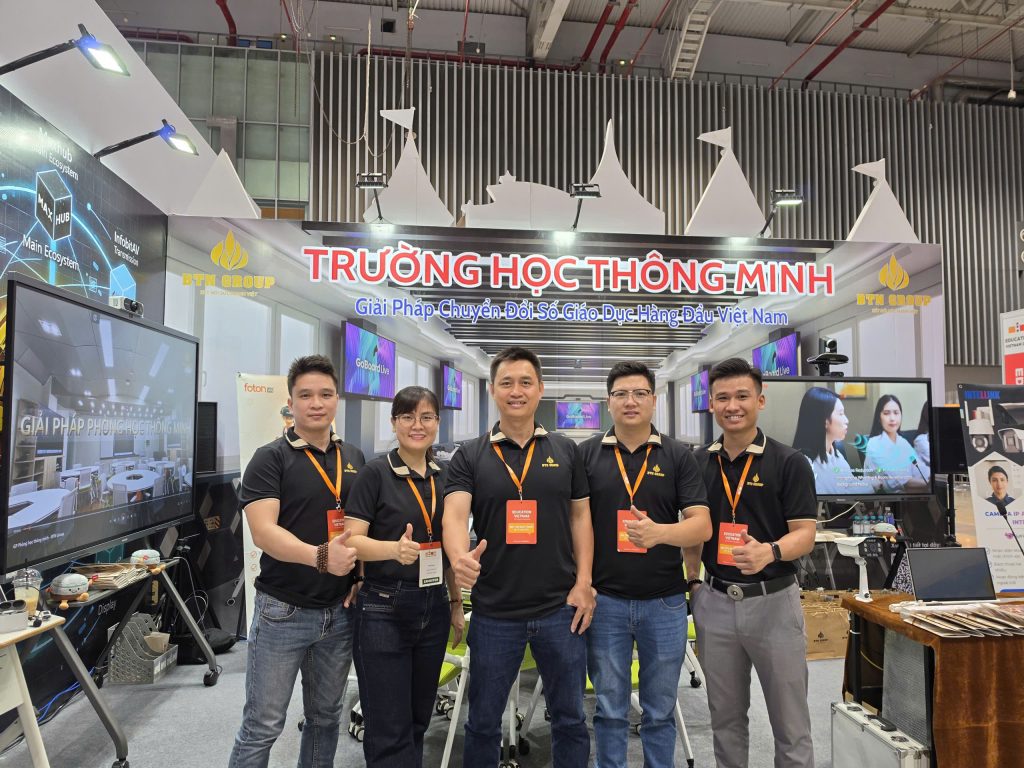 Education Vietnam 2026 – BTN Group mang hệ sinh thái lớp học thông minh đến triển lãm giáo dục hàng đầu Việt Nam 9 Team BTN Group tại Education Vietnam 2026